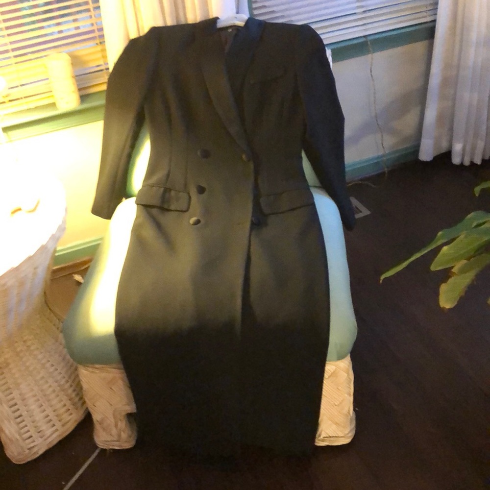 Dress - Picture 2 of 6